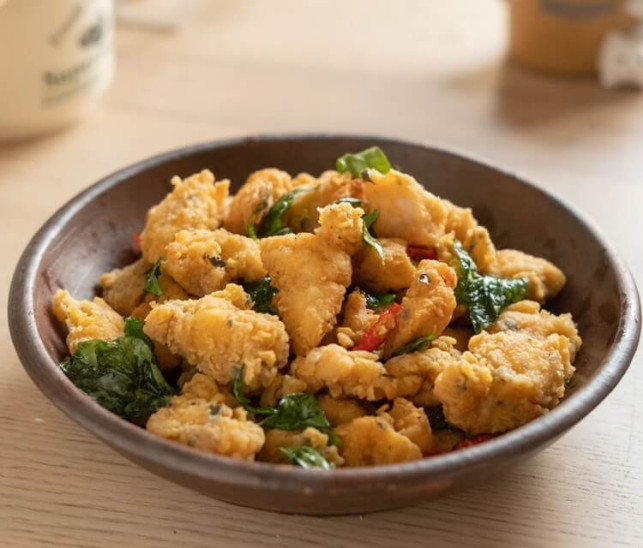 Ayam Popcorn Daun Kari