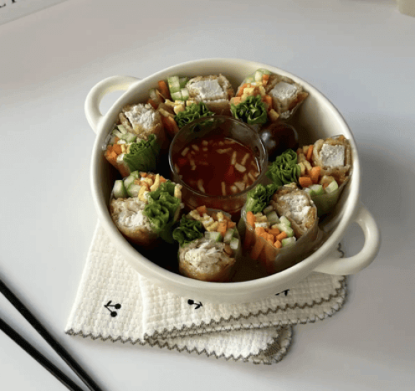 Crispy Chicken Vegetable Roll