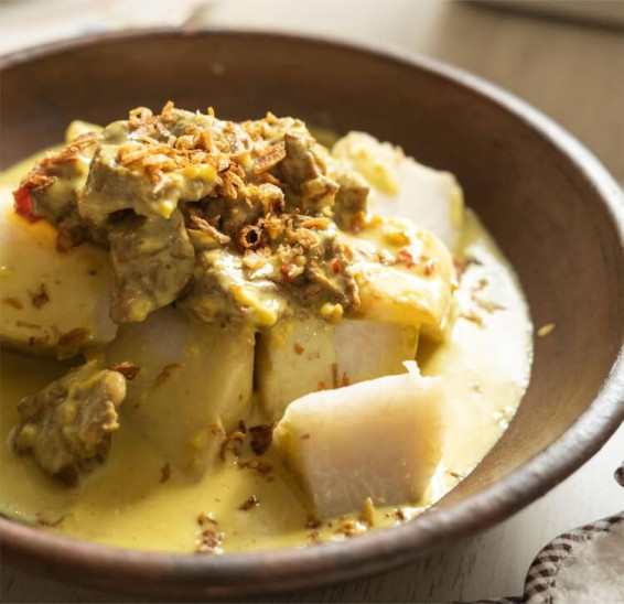 Ketupat Kandang Daging Sapi