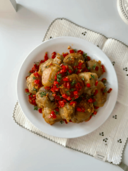 Spicy Garlic Mushroom Bites