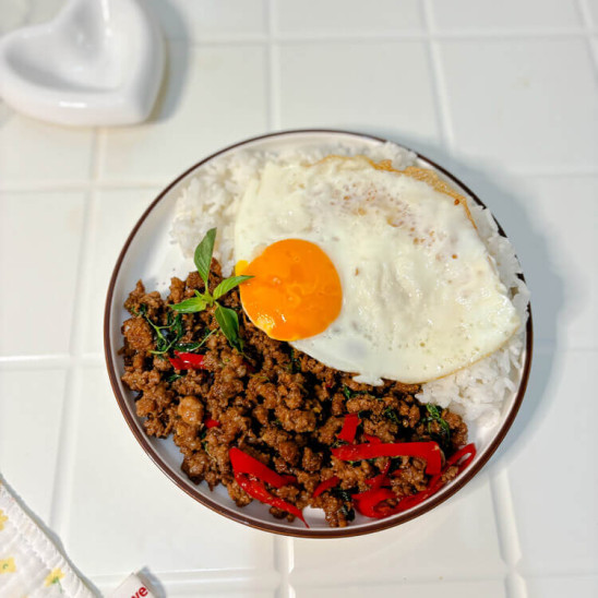 resep thai beef basil