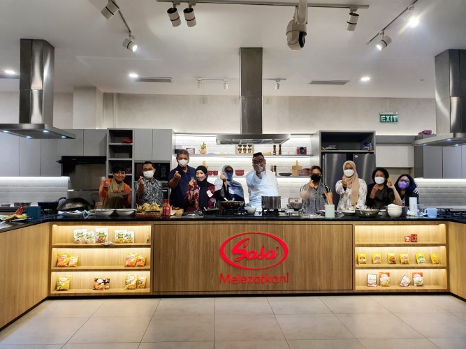Kartini Masa Kini Jago Masak & Sukses Karir