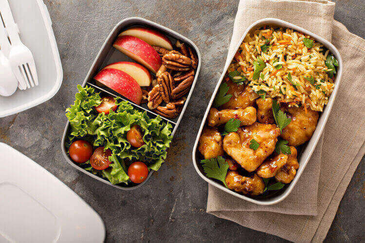 rekomendasi makan siang