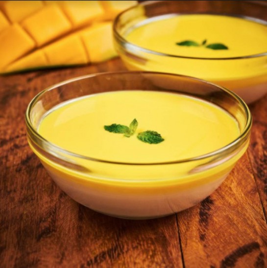 resep panna cotta kelapa dengan saus mangga