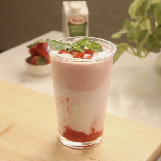 resep smoothies strawberry